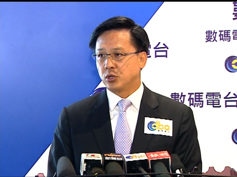 何君堯：任嶺大校董非要針對學生