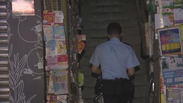 荃灣男子倒斃梯間 警拘兩女