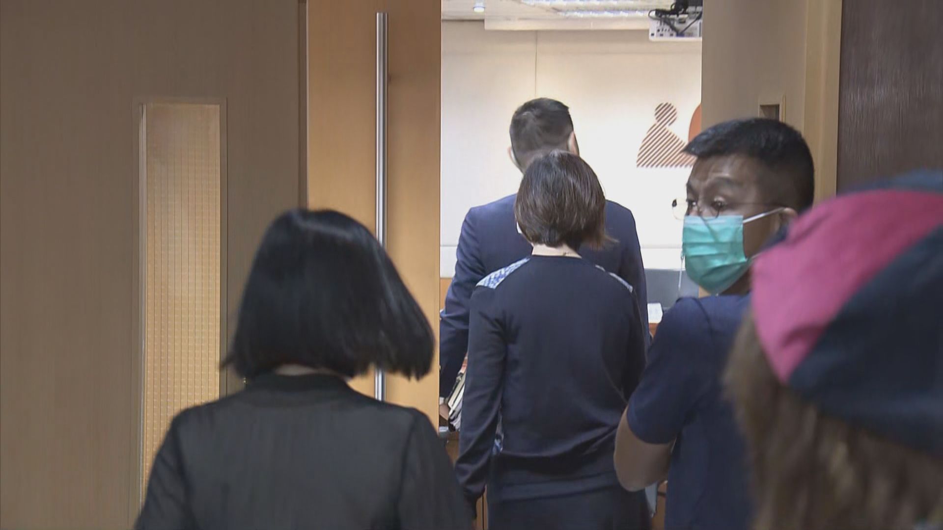 【上任後首次】徐英偉與多名區議會正副主席會面