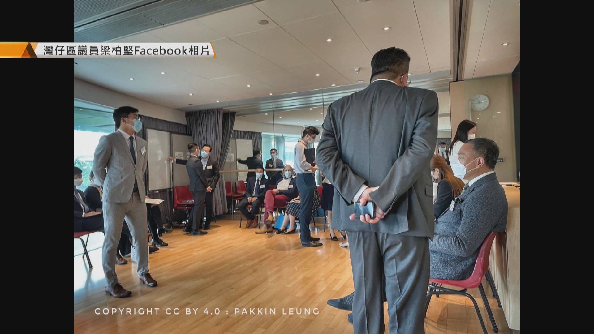 港島區區議員今早宣誓　柴灣翠德區議員蔡志強缺席