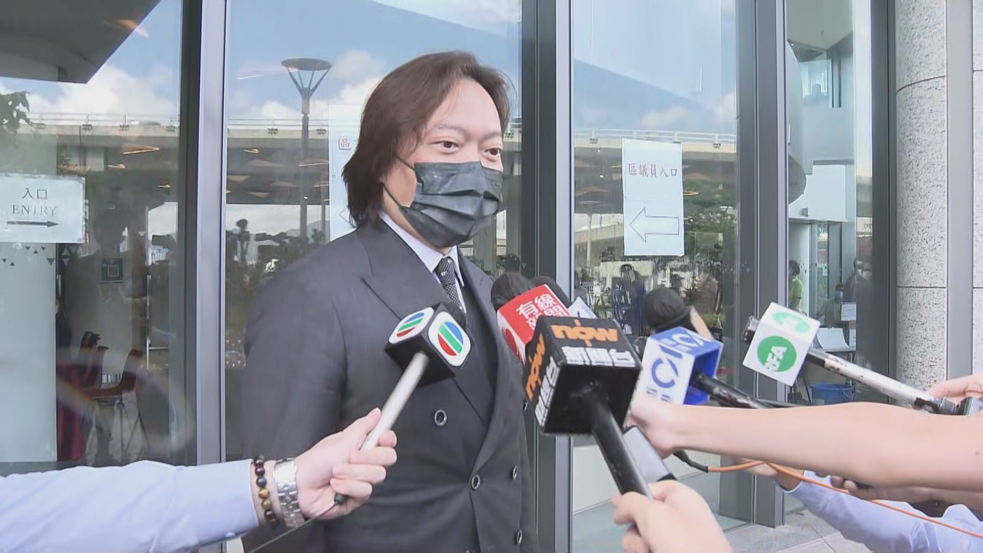 劉偉聰指真誠宣誓盼有效　借初選票站者稱據理力爭