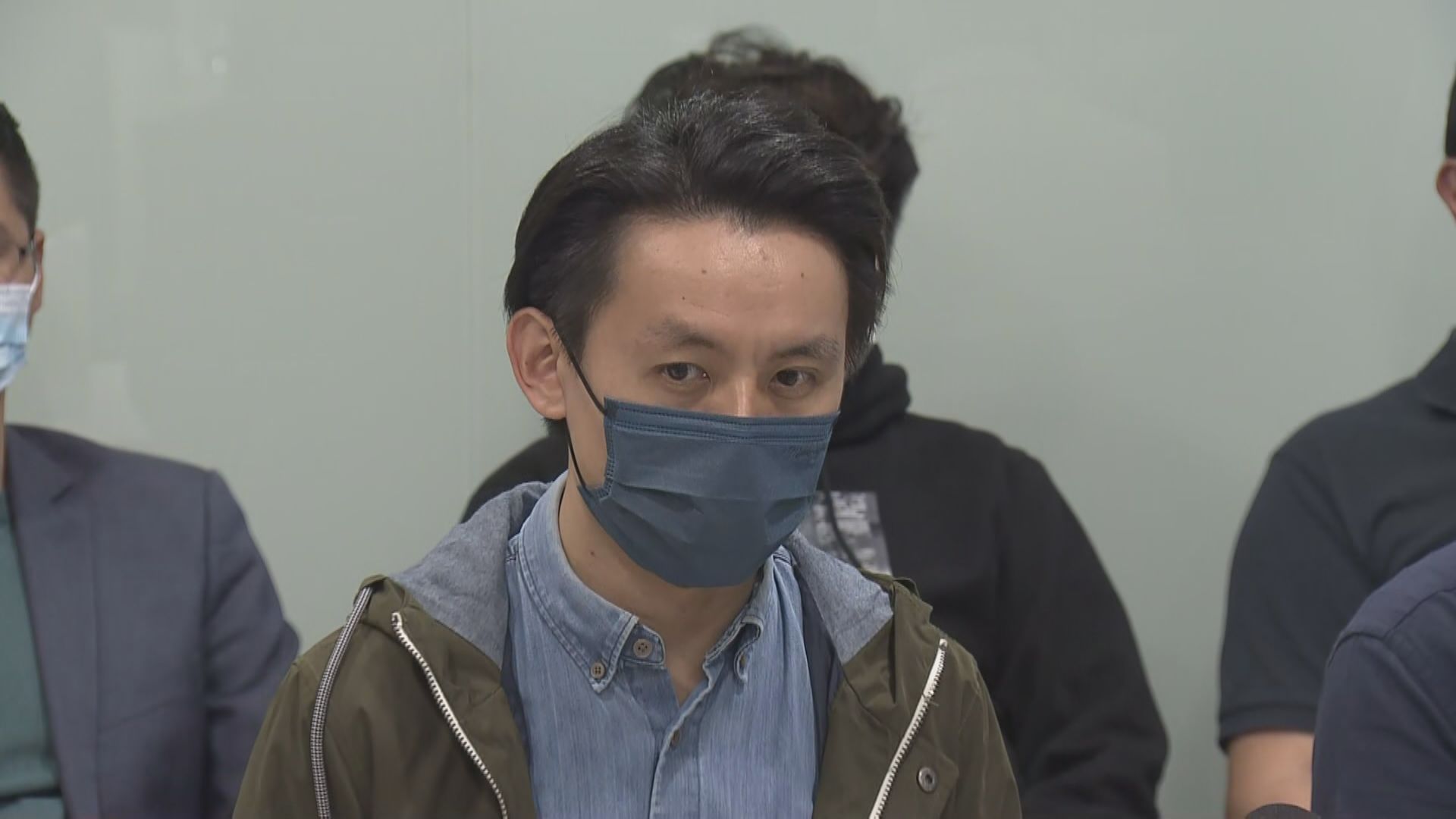 羅健熙在無競爭下連任民主黨主席