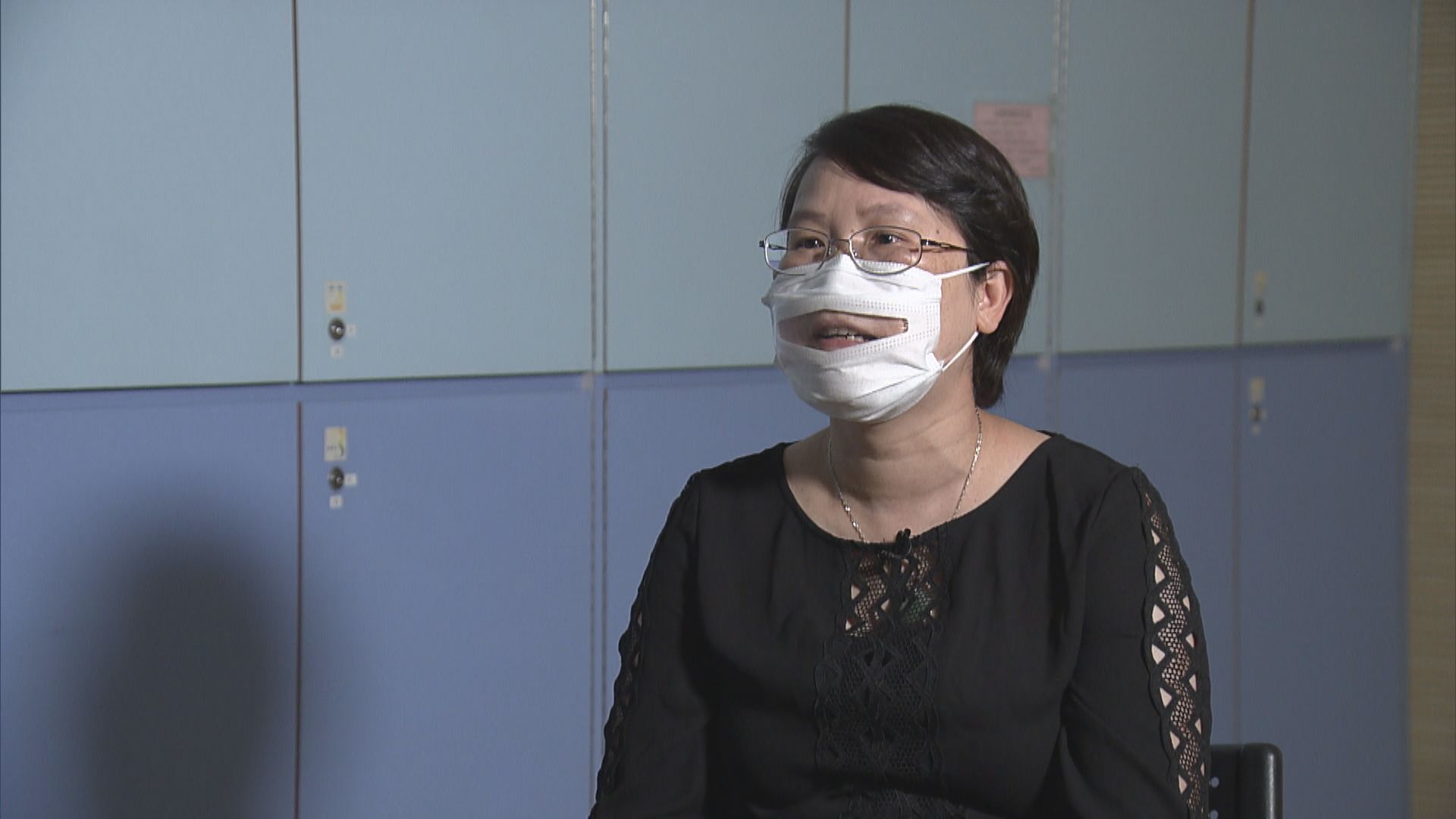 志願團體研發透明口罩協助聽障人士讀唇