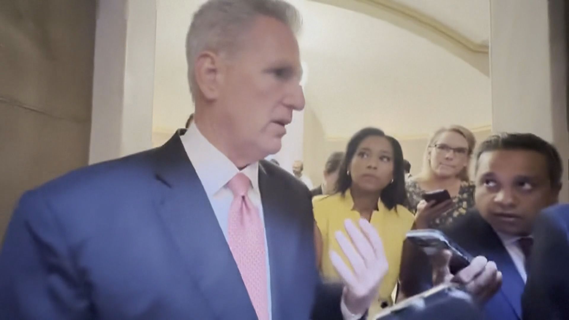 【債務違約】麥卡錫指兩黨債務談判沒接近達成協議跡象