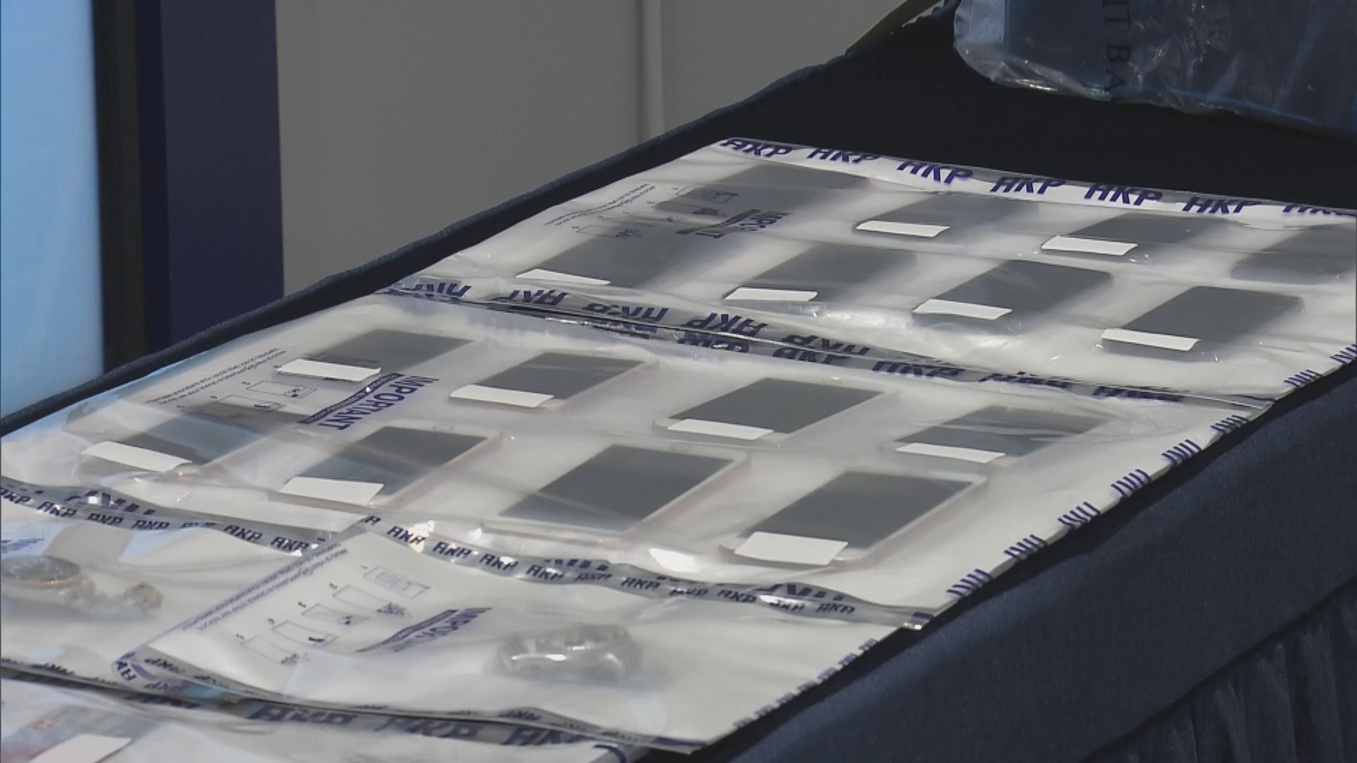 17名本港及內地人被捕 涉與裸聊等騙案有關、157人受害