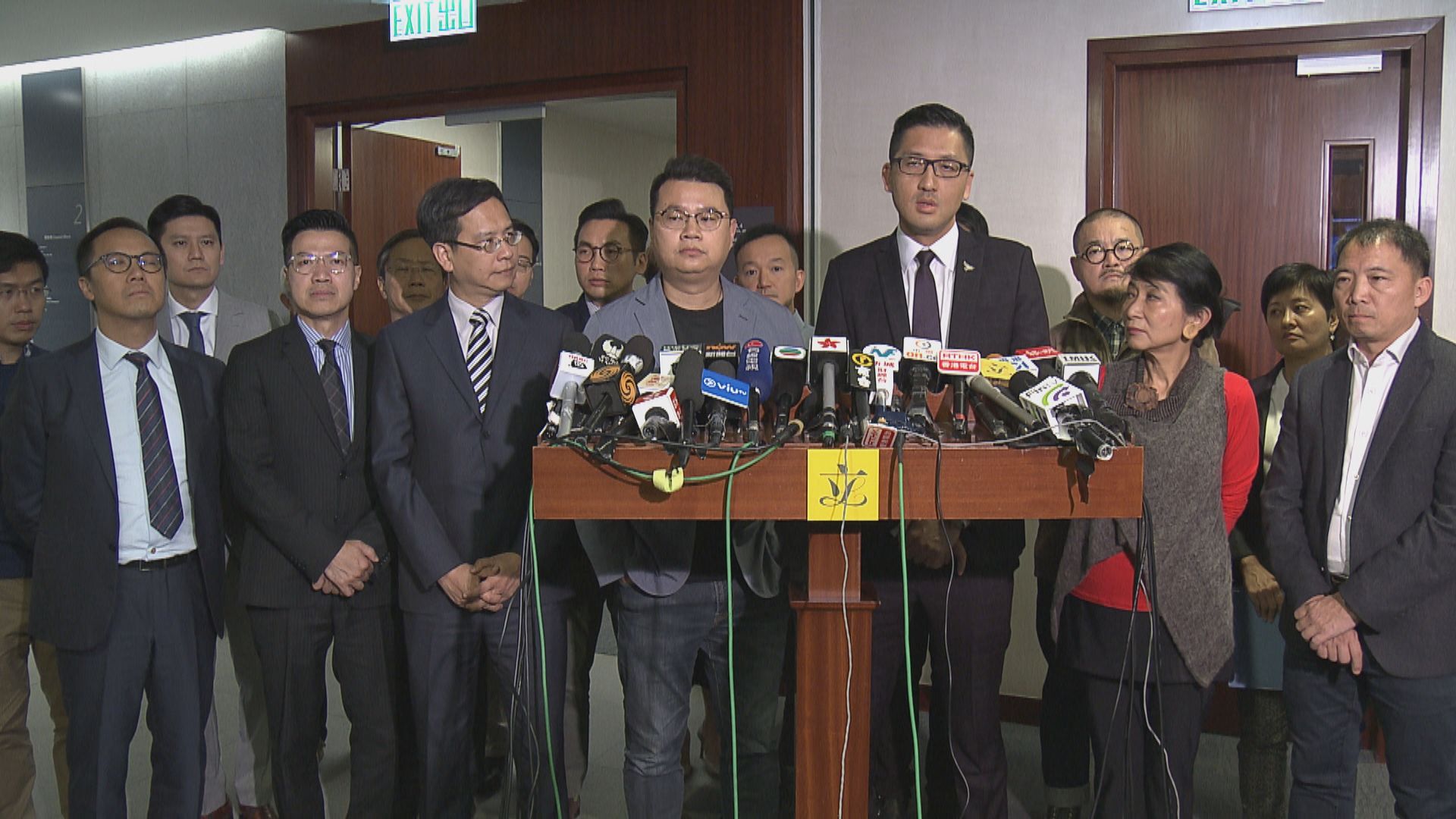 林卓廷尹兆堅遭預約拘捕　表明會全力抗辯