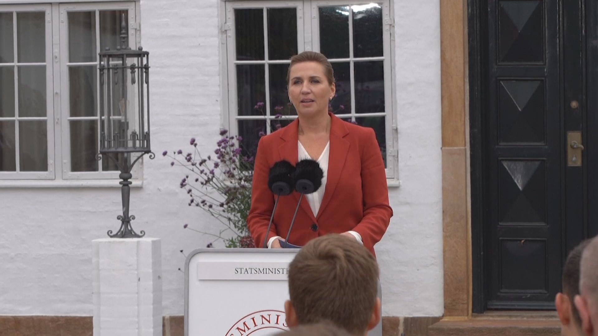 丹麥提前下月大選　執政左派聯盟與對手右翼陣營勢均力敵