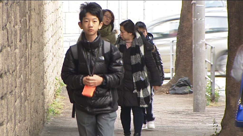 衞生署調查：小學生沉迷上網情況趨嚴重
