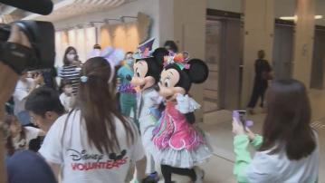 米奇米妮訪兒童醫院為病童打氣