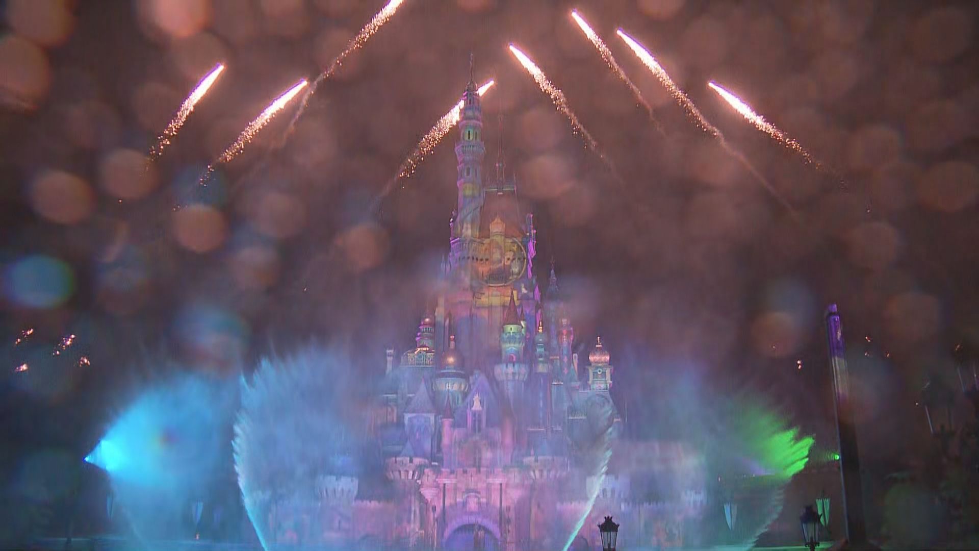 迪士尼相隔四年多再推夜間煙花匯演