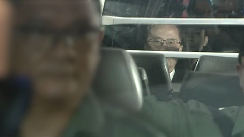 曾蔭權任公務45年　成首名被判囚特區首長