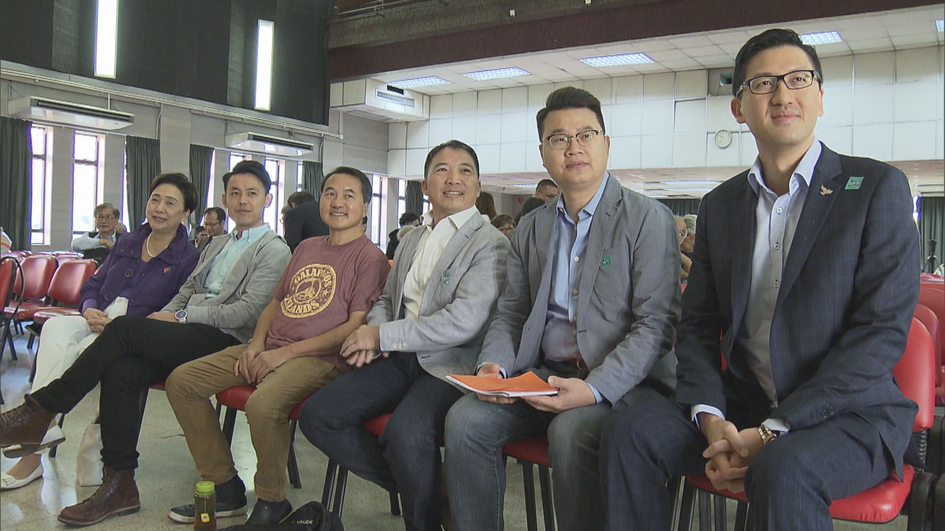 民主黨改選領導層　料胡志偉連任主席