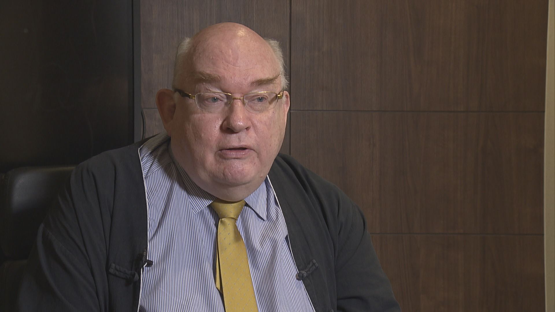 【DQ四議員】戴啟思：沒給予辯解違公平　陳弘毅：無額外賦權政府裁決或褫奪議員資格