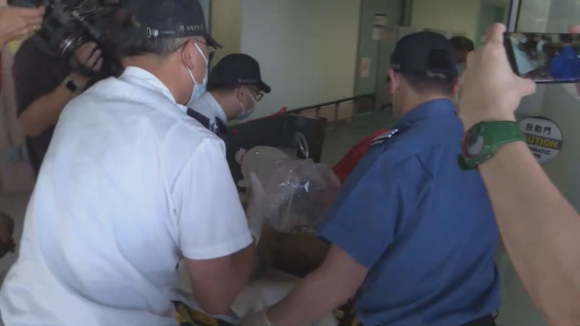 淺水灣七旬漢疑遇溺昏 送院後不治