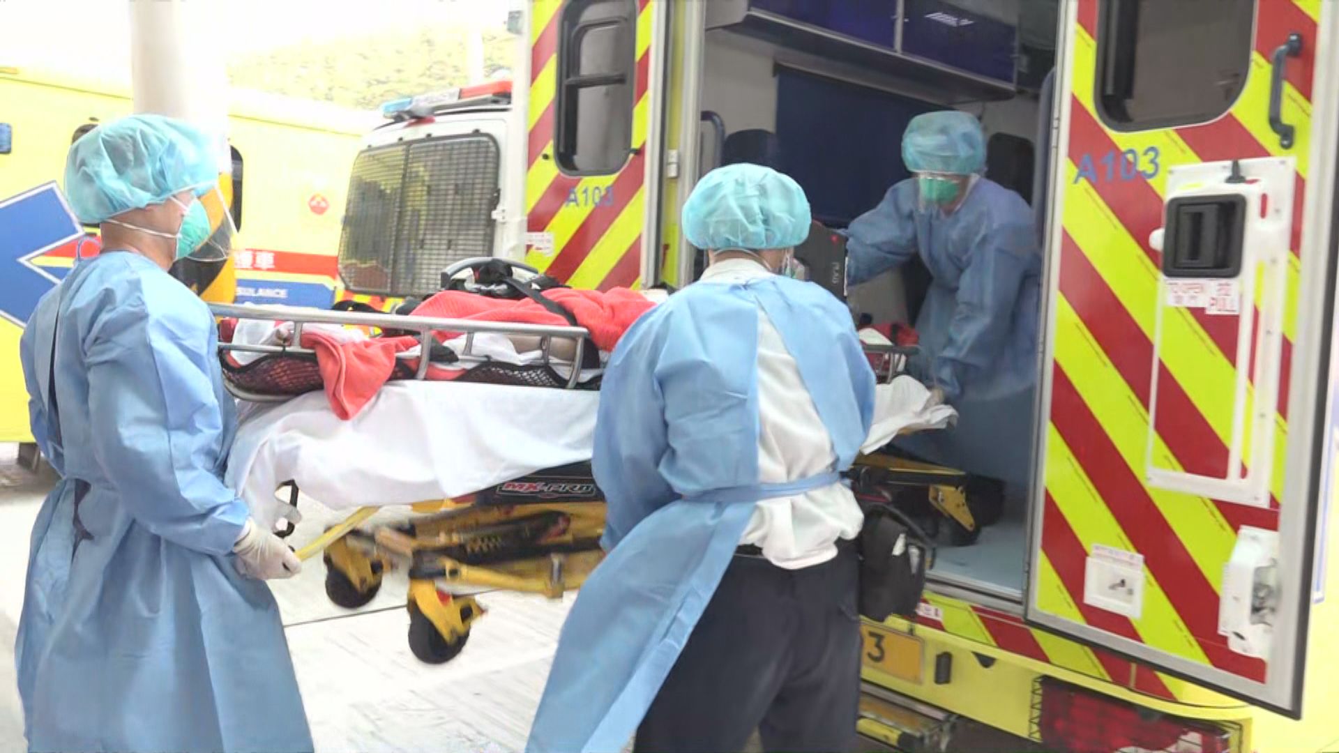 男子清水灣一灘游泳遇溺送院