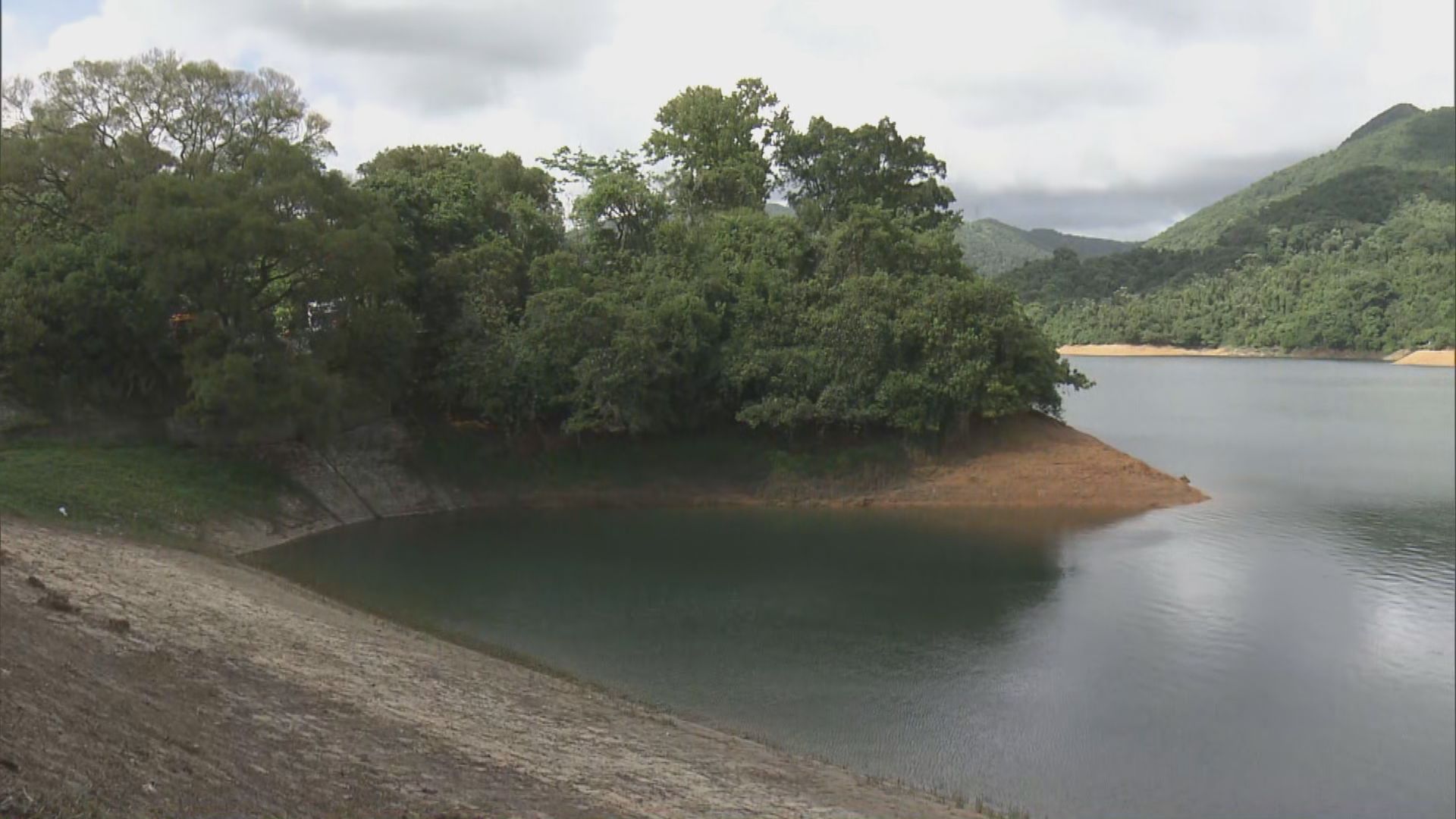 城門水塘有女子懷疑遇溺　獲救後證實不治