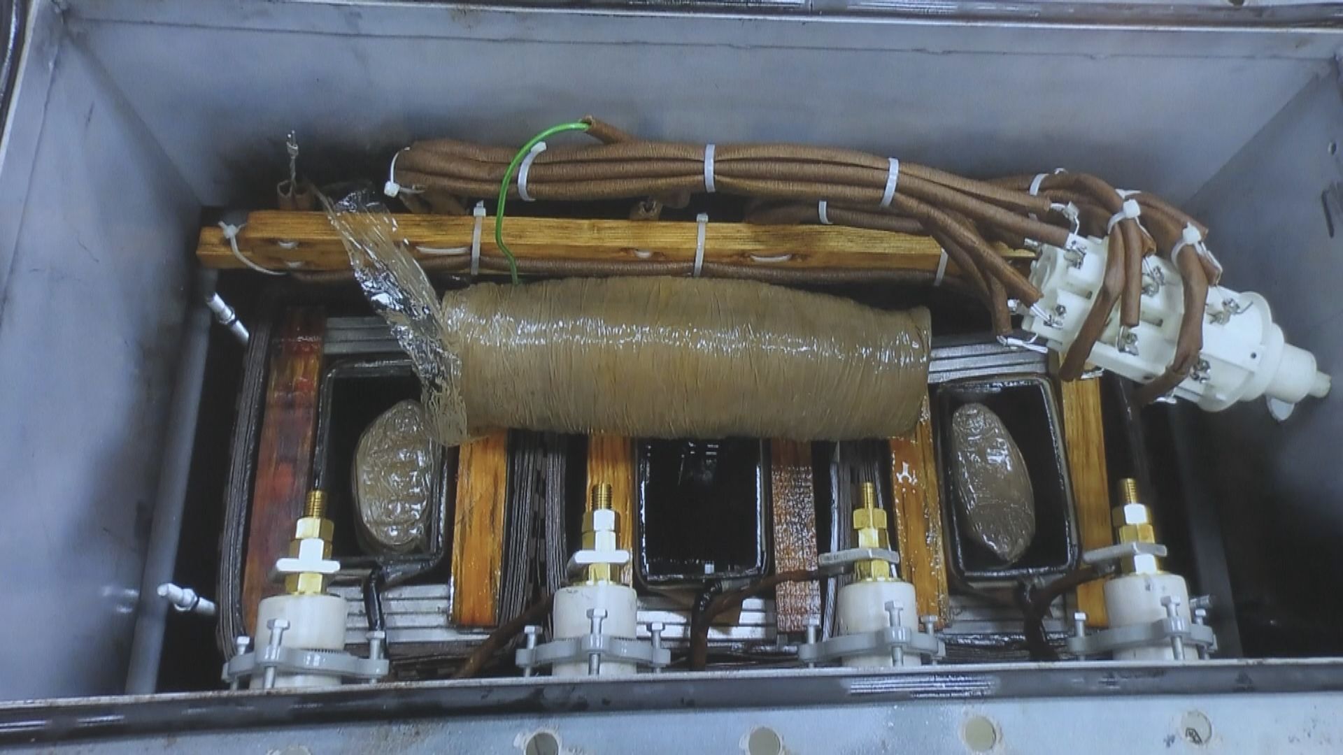 海關在一批空運變壓器搜出懷疑冰毒　市值約4600萬元