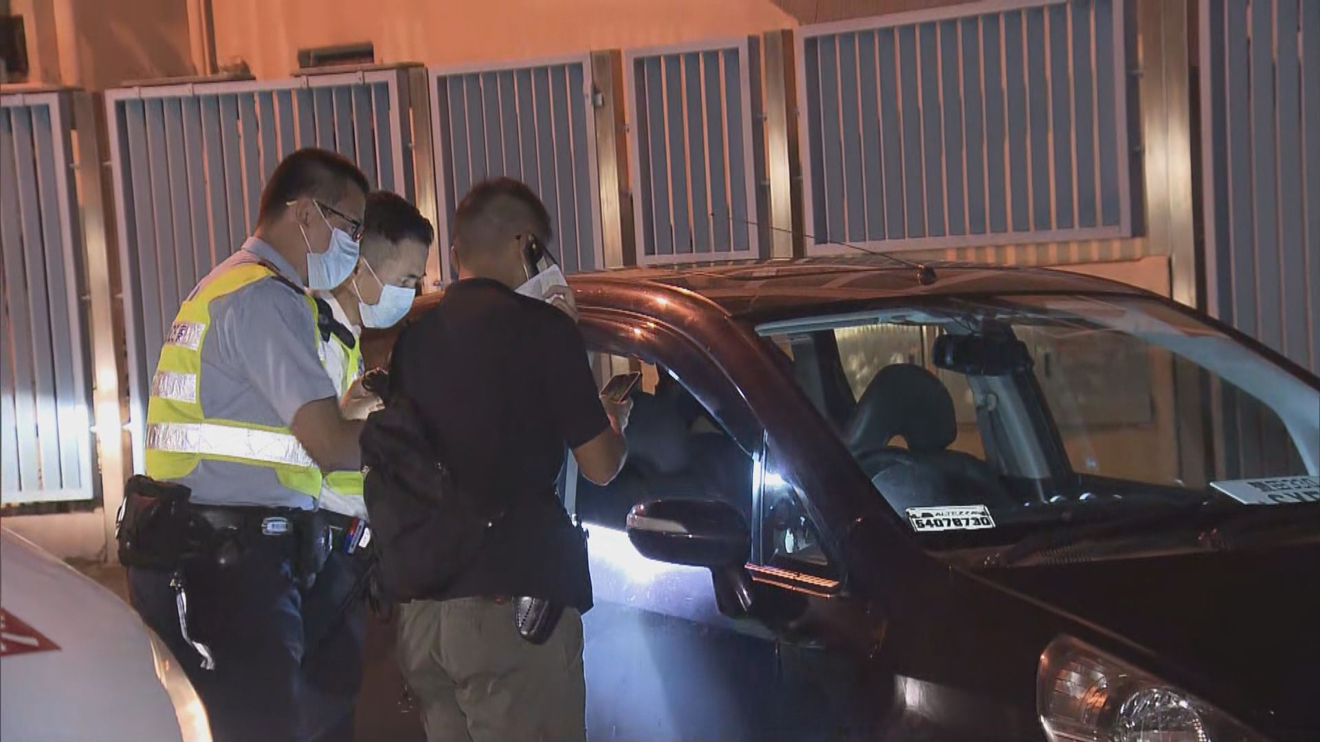 警方葵涌截私家車搜出毒品拘一對男女