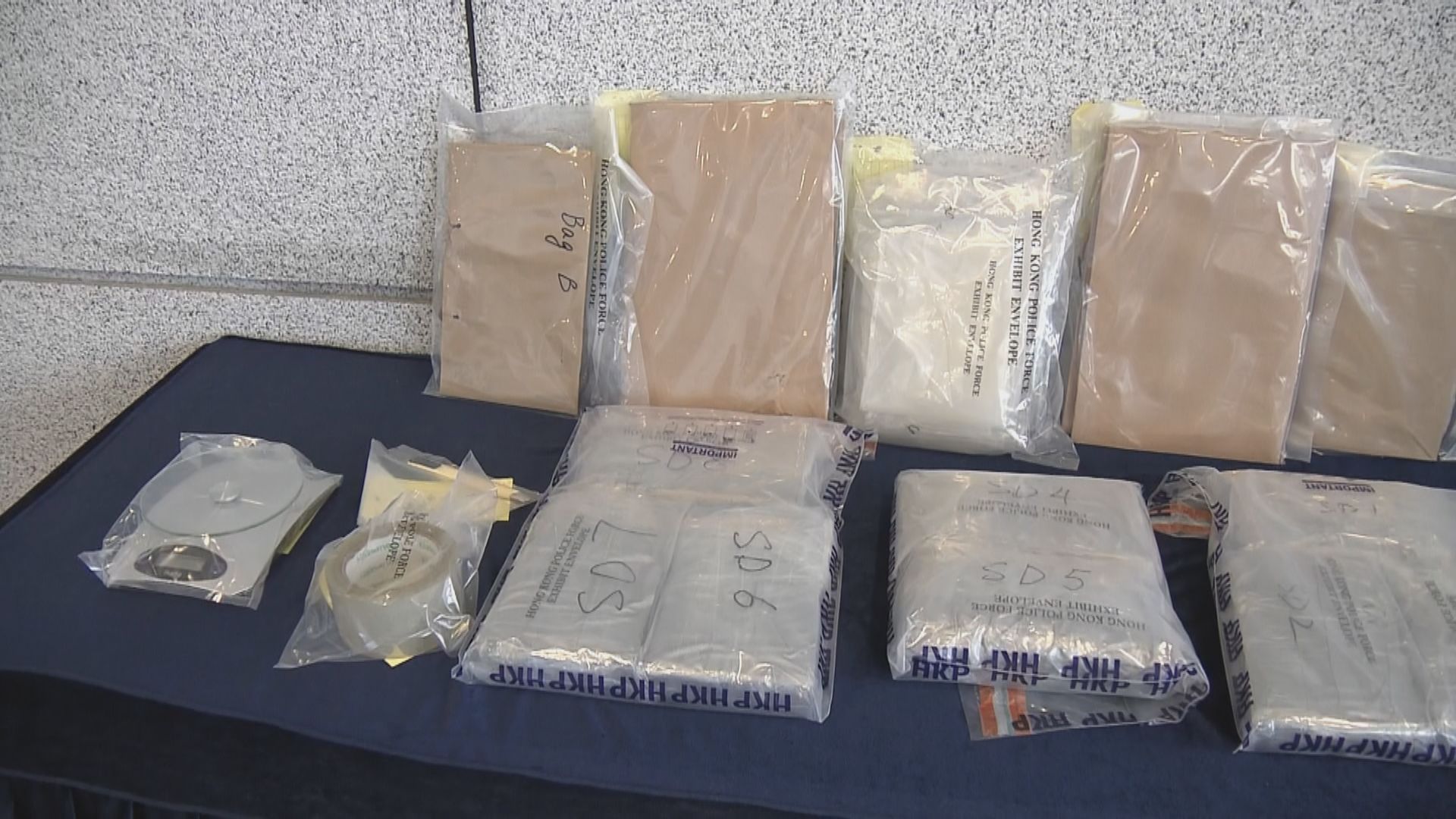 警方西灣河拘捕一名男子　檢720萬可卡因