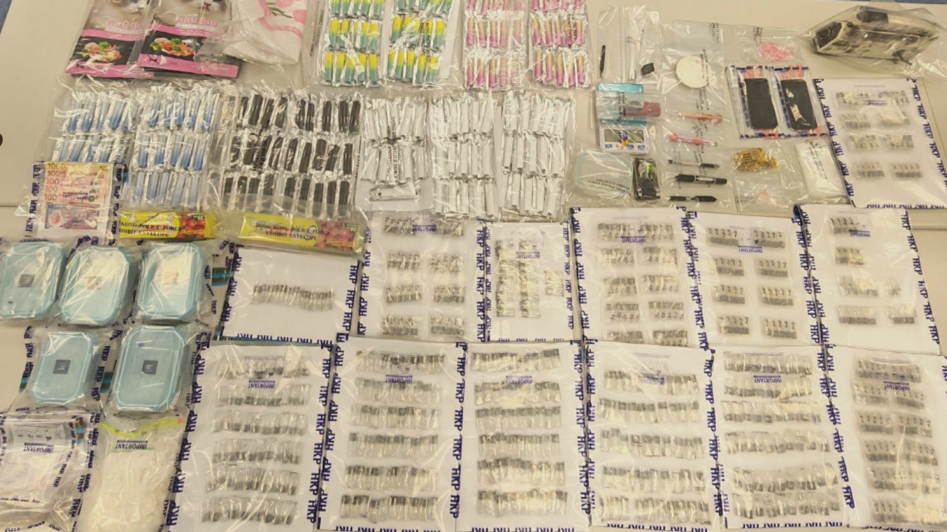 警方掃毒行動拘121男女檢約500公斤毒品