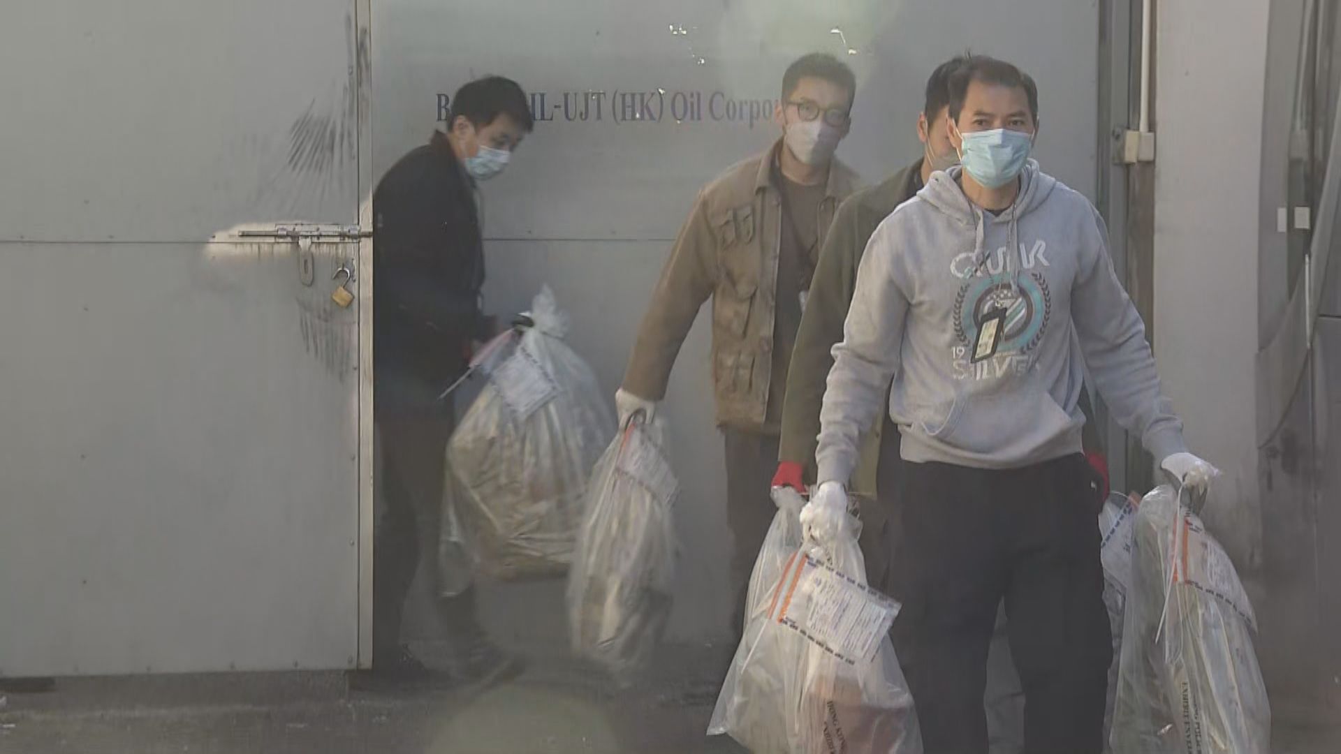 警方拘兩漢涉種植991棵大麻植物