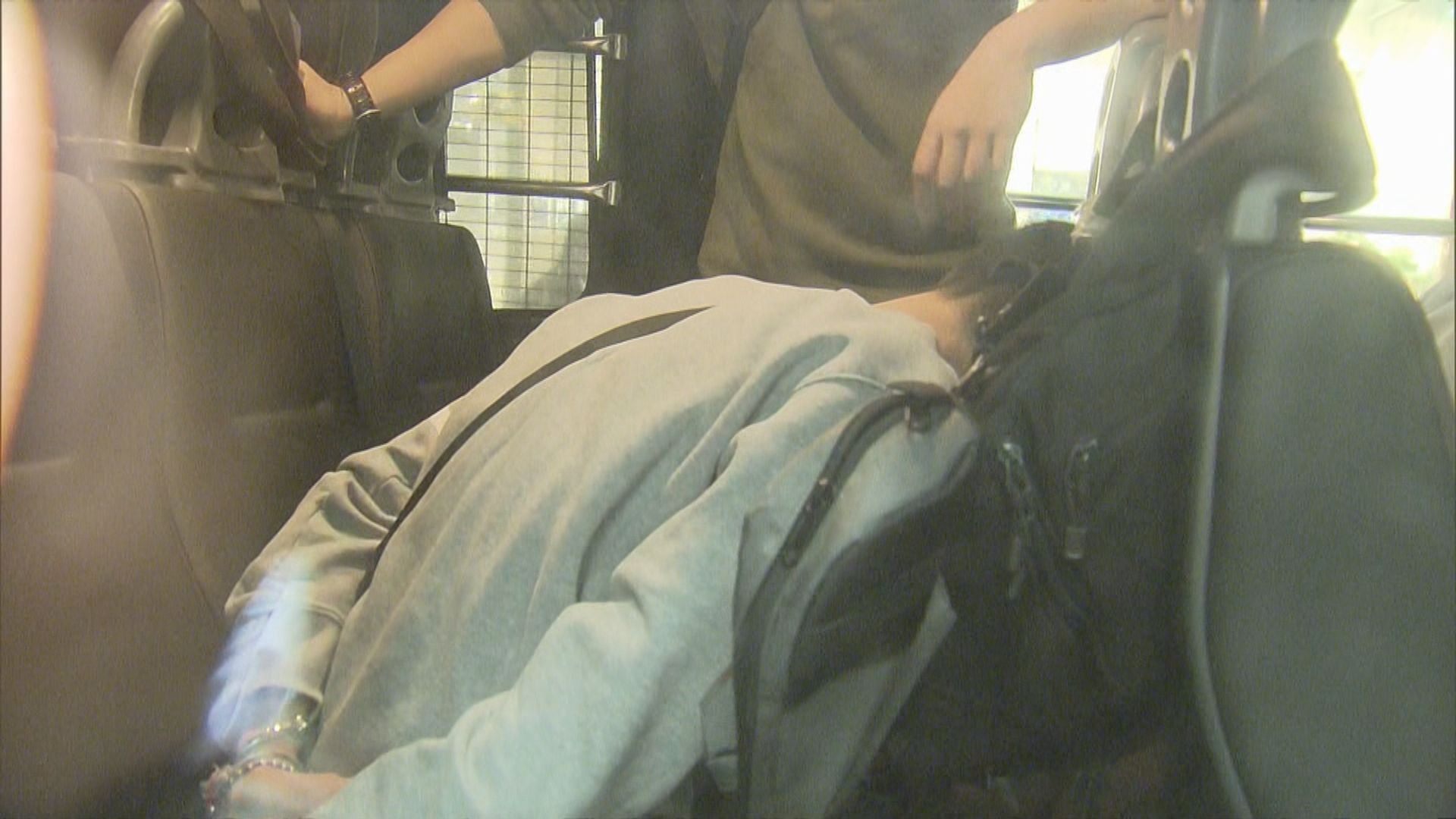 灣仔有私家車司機涉販毒及藥駕被捕