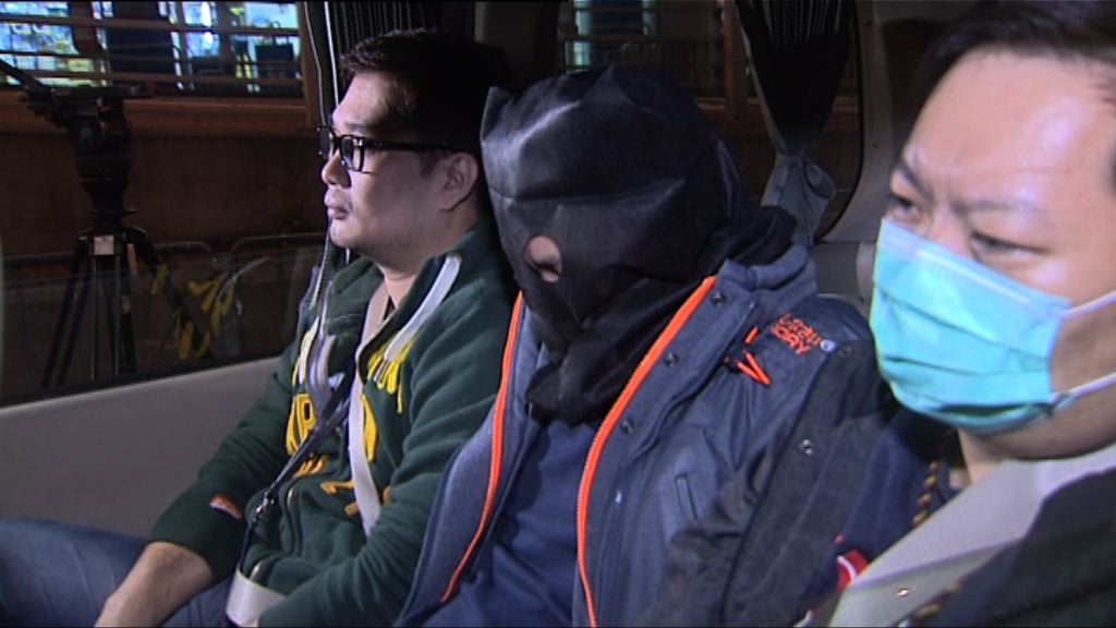 警方在旺角拘捕一男子涉嫌販毒