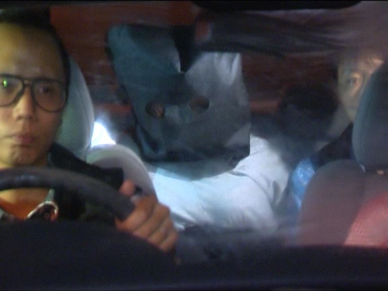 警方拘一女子檢130萬元毒品