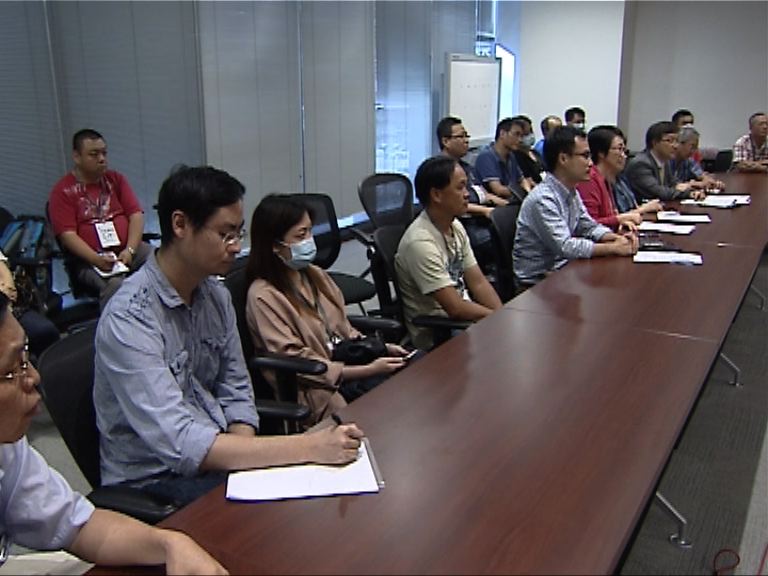 德爾斯員工再晤勞工處商追討欠薪