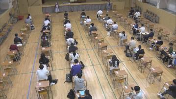 周一文憑試約八成多考生成功用 「報到易」簽到