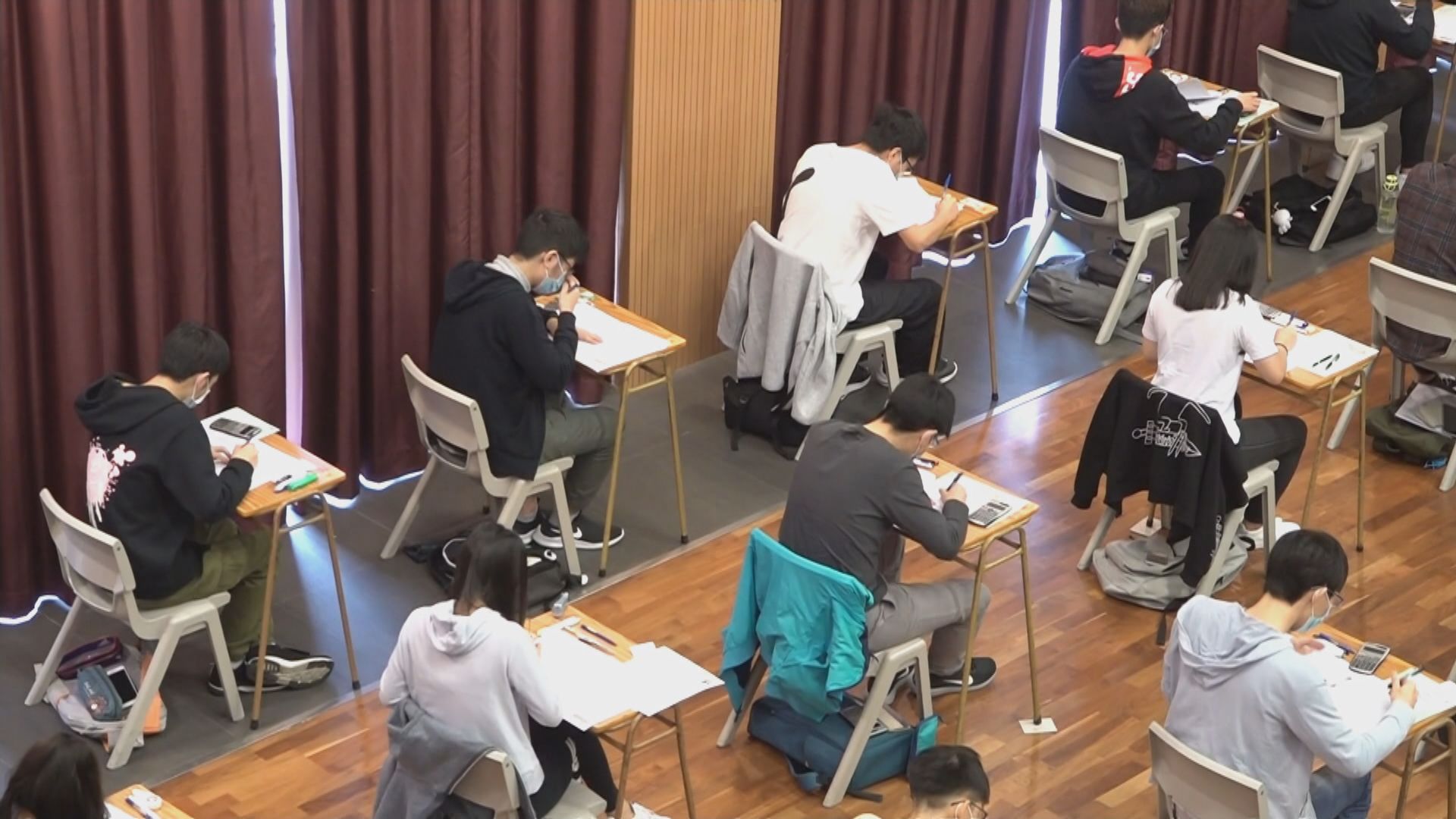 青協調查：逾五成文憑試考生壓力指數偏高