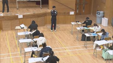 疑有監考員違規上載試題答題簿到小紅書 考評局報警