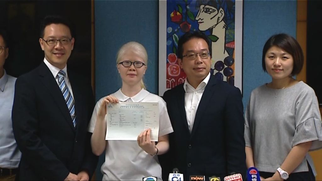 白化症考生克服視障文憑試取得佳績