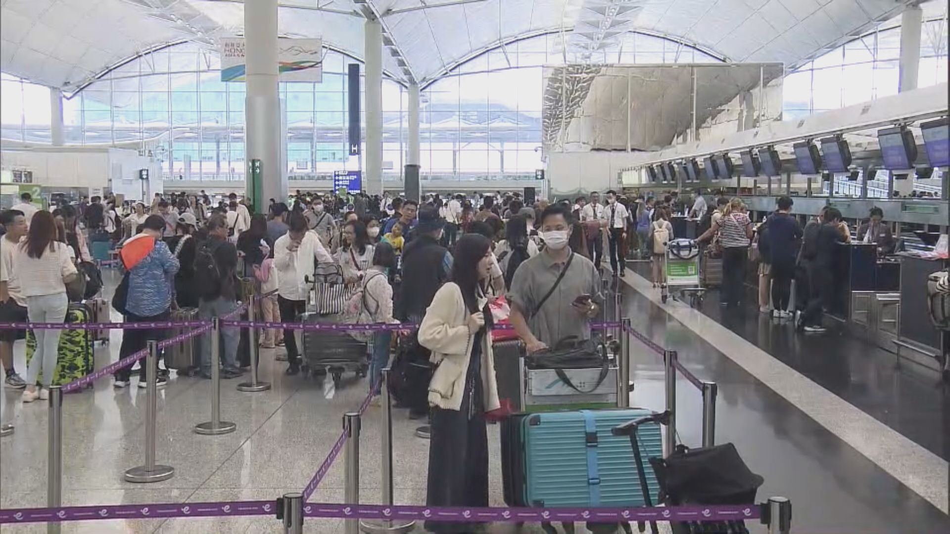 復活節大批市民機場出發外遊　市民避開日本改往迪拜等地旅遊