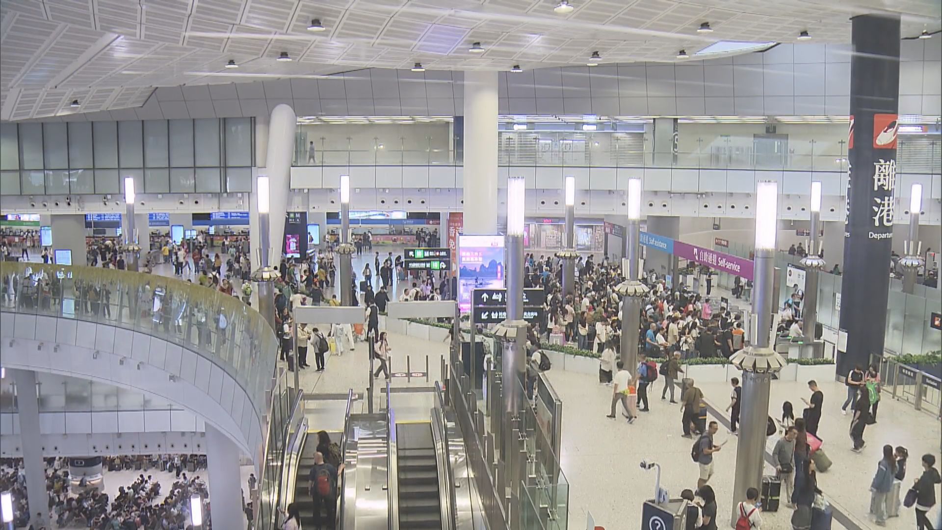 復活清明長假第二日　繼續有不少港人北上旅遊