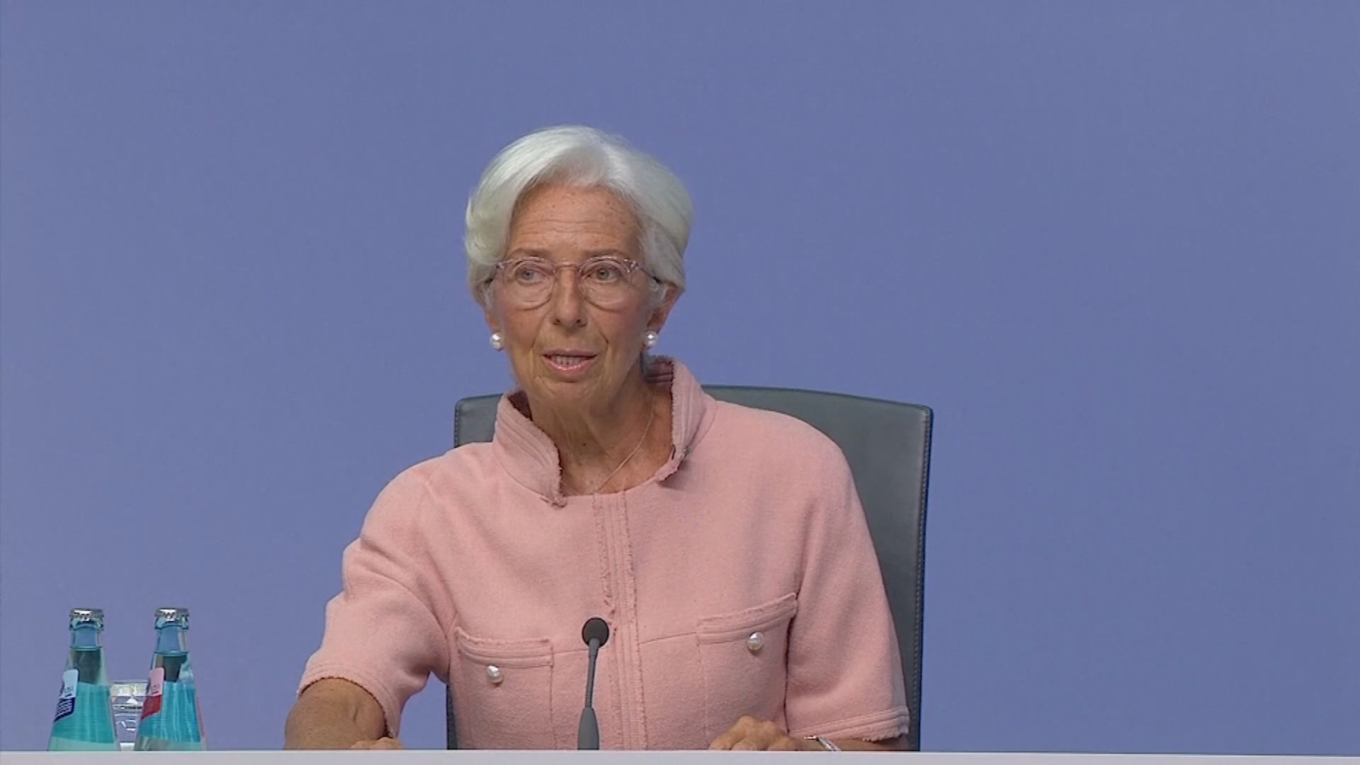 歐洲央行維持利率不變　拉加德稱密切關注歐元匯價