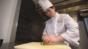 【兩文三語 全城參與】自我增值