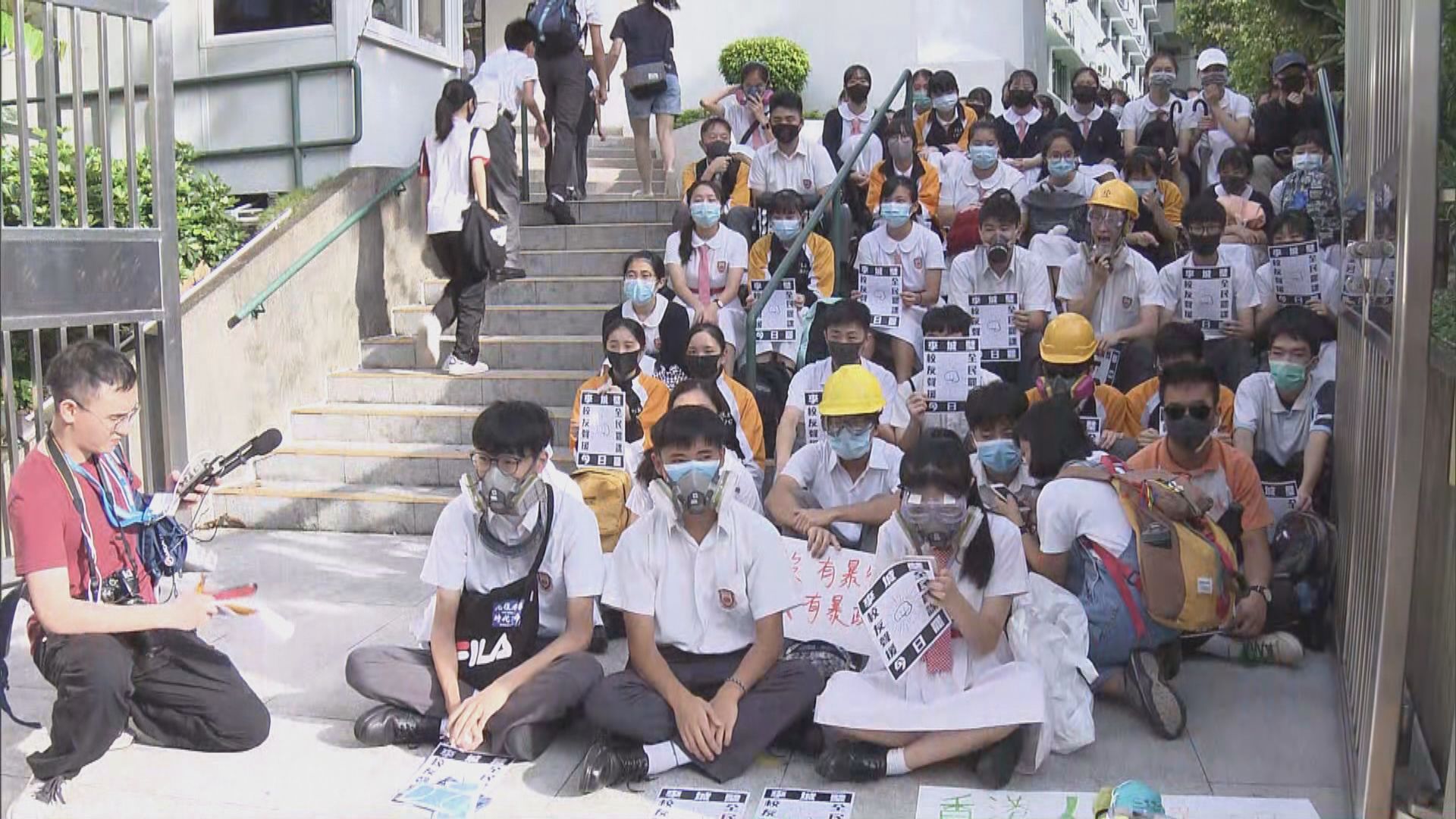 楊潤雄：若學生屢勸不改在學校表達政治　應按懲處機制處理