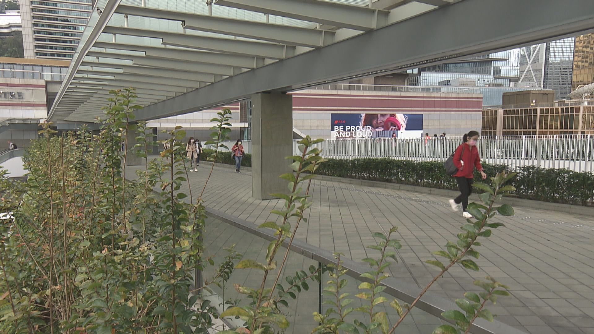 政府研究擴大公務員教育津貼至內地中小學