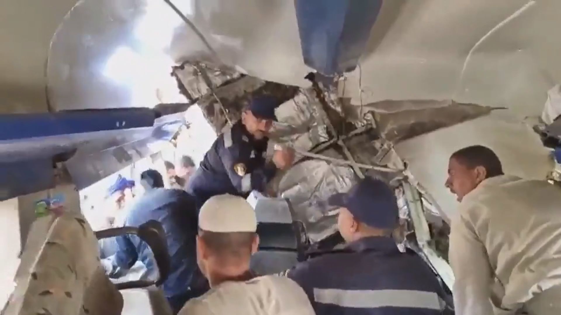 埃及火車相撞釀過百死傷　當局成立委員會調查起因