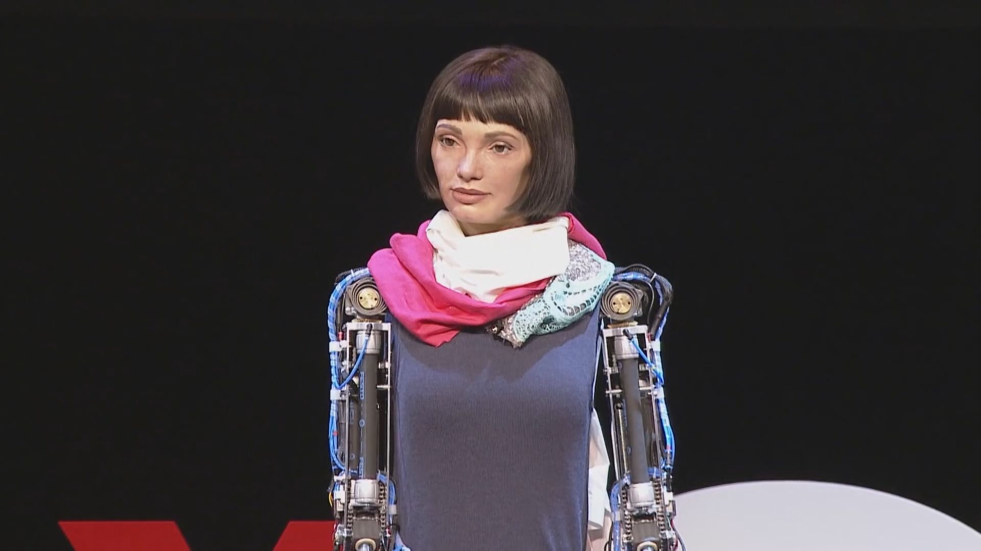 埃及一度扣押全球首個人工智能藝術家 