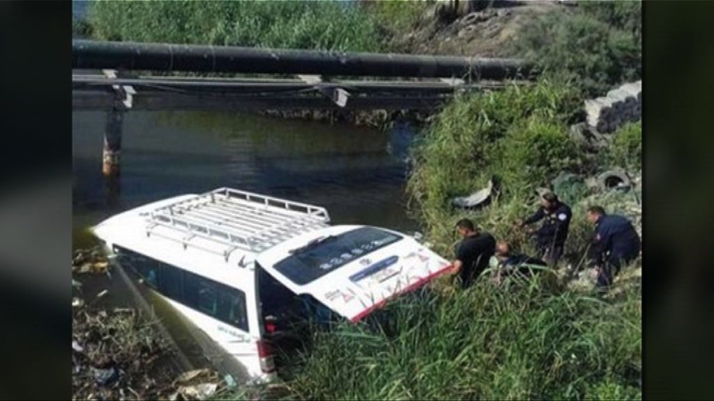中國遊客埃及遇車禍三死多人傷