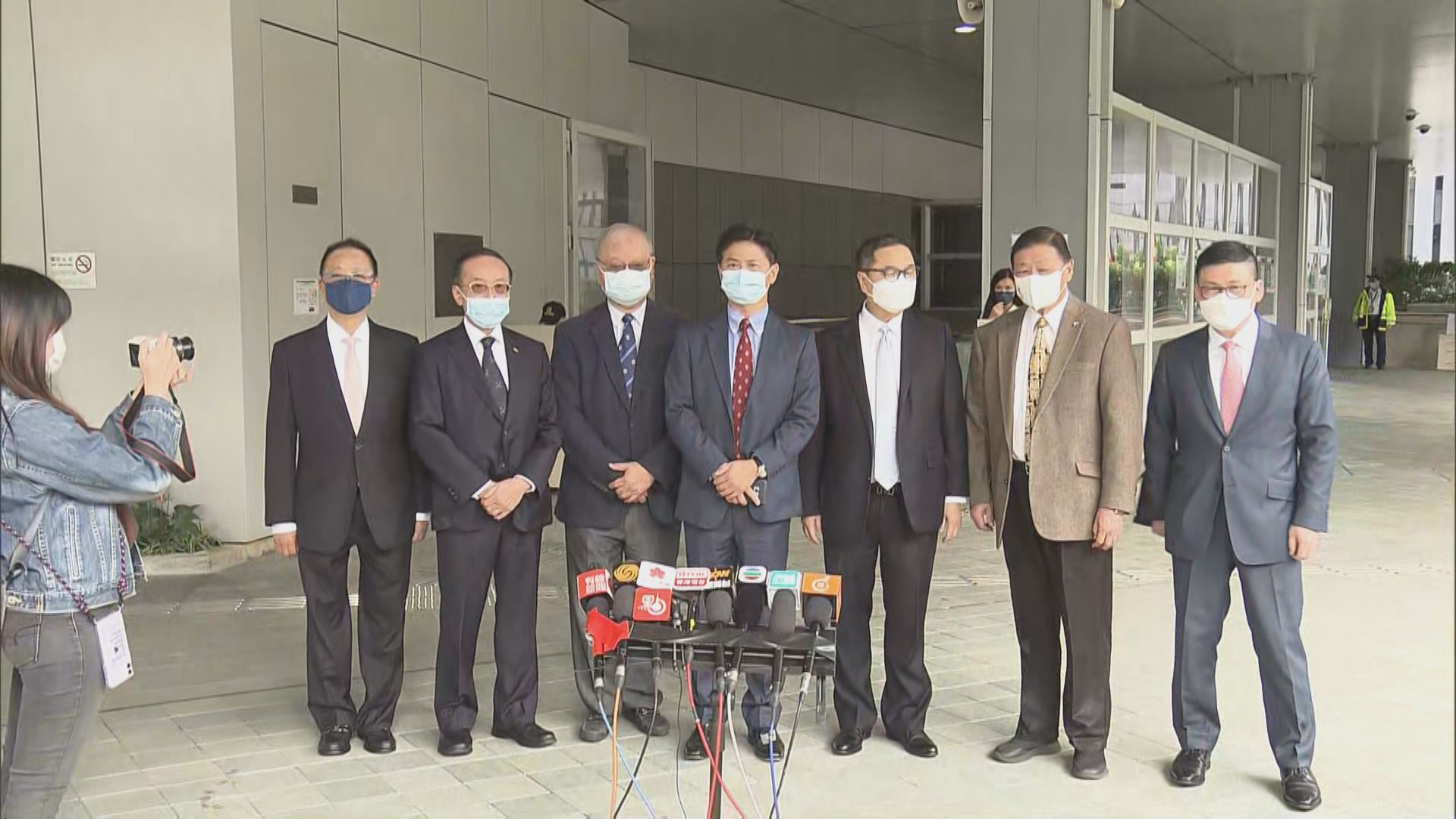 提名期最後一日　黎棟國報名角逐選委會界別