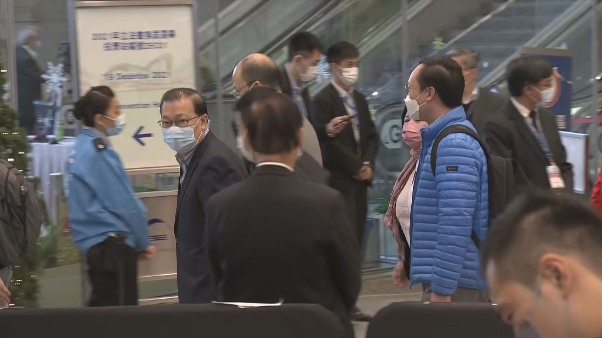 新增40席選委會界別　選委陸續到會展投票