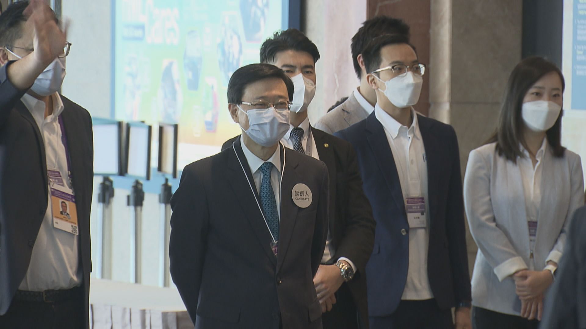 特首選舉投票開始　逾千名選委到場投票