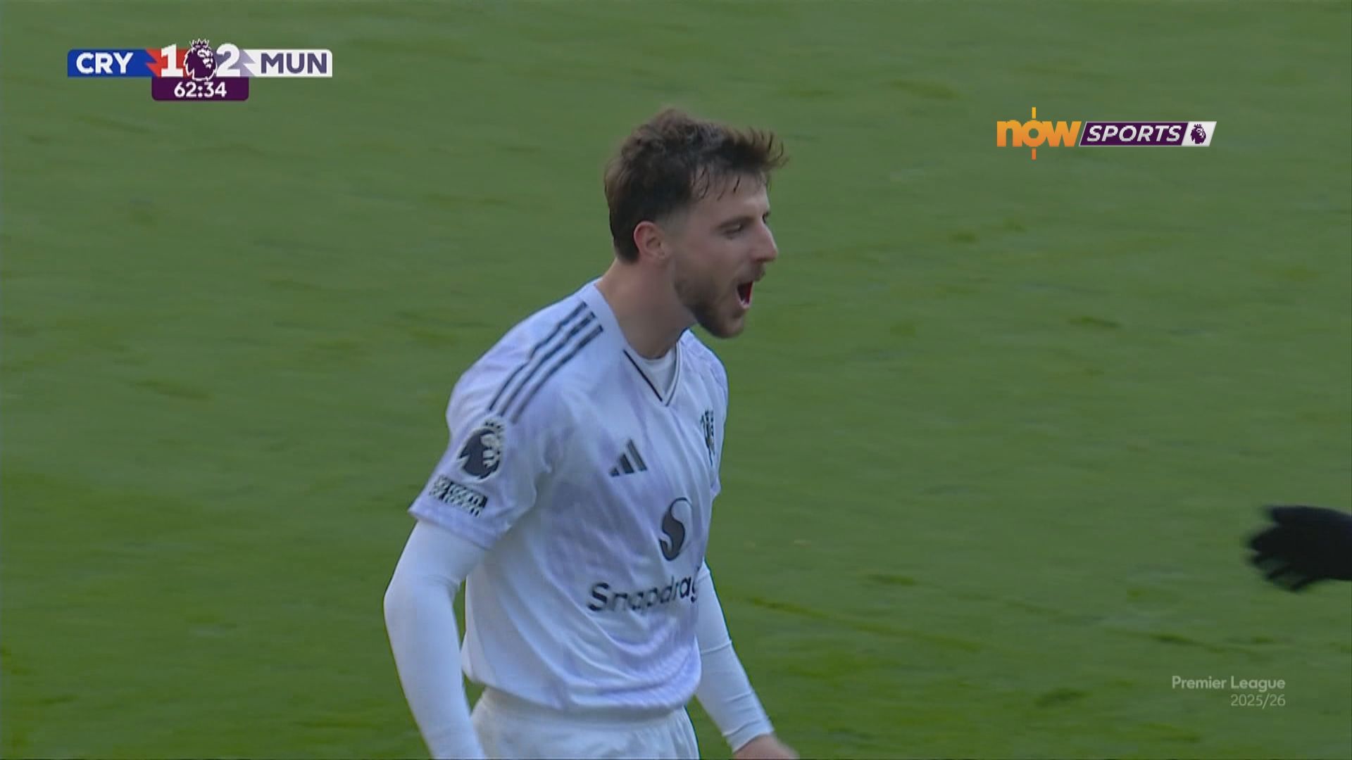 英超精華｜曼聯作客2比1險勝水晶宮／韋斯咸主場0比2負利物浦