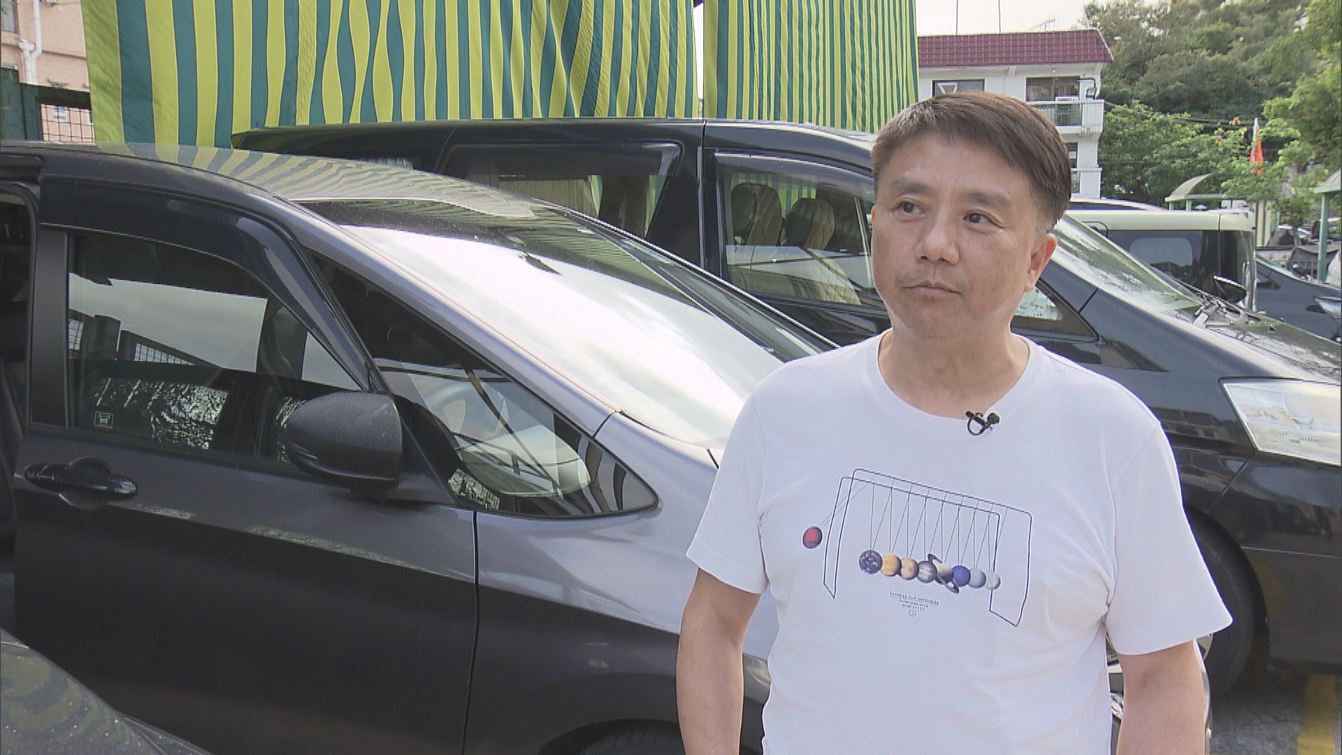 有車主無過隧道「易通行」帳戶被扣錢　稱對系統失信心撕車輛貼報警 