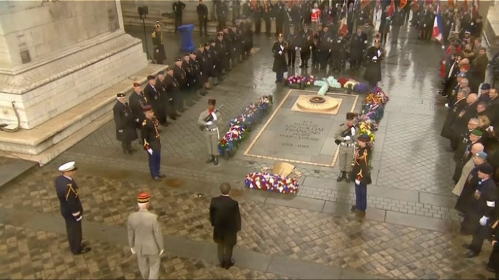 英法舉行儀式悼念戰時捐軀士兵