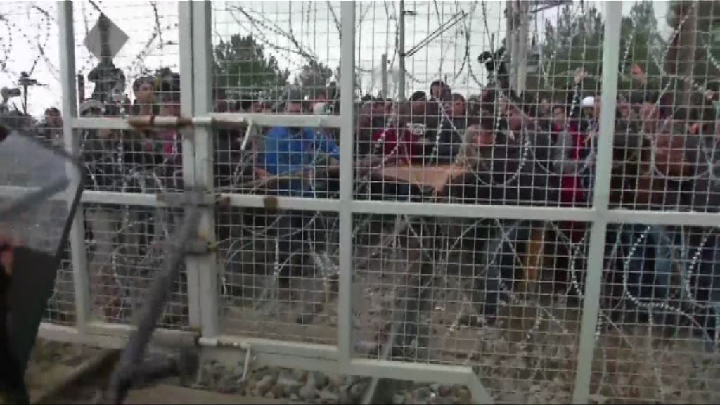 難民滯留希臘多天與警爆發衝突