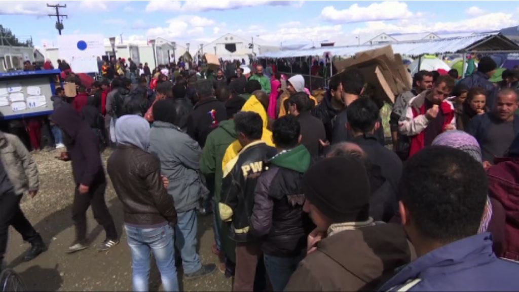 逾三萬名難民滯留希臘